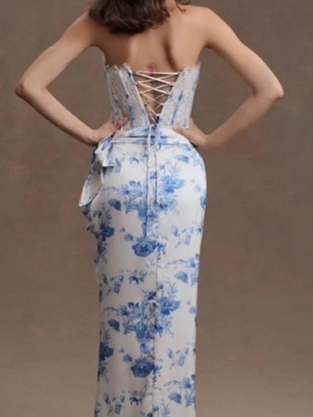 V. Chapman Strapless Lace Corset Dress in Blue and Cream - Picture 4 of 4